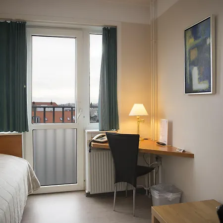 Milling Gestus Hotel 3*