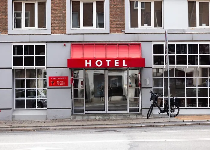 Milling Gestus Hotel 3*